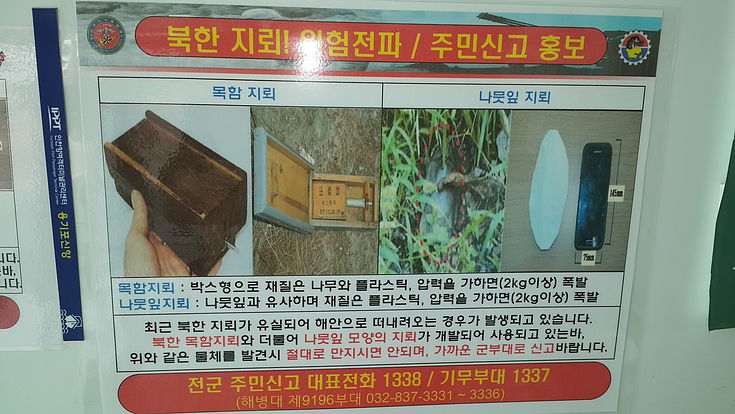 The military situation is tense – here a warning of North Korean mines.
