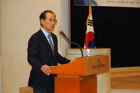 Prof. Dr. Shin, Jin