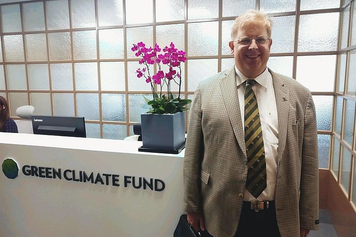 Dr. Seliger, resident representative of HSF Korea, at the Green Climate Fund