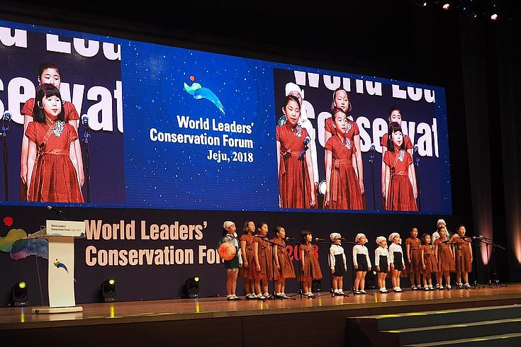 Children performing at World Leaders Conservation Forum